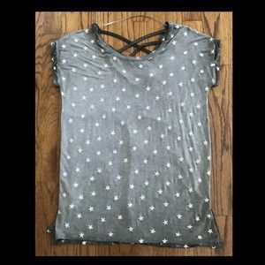Cable and Gauge Gray White Stars Criss Cross Back T-Shirt Women’s Size Small